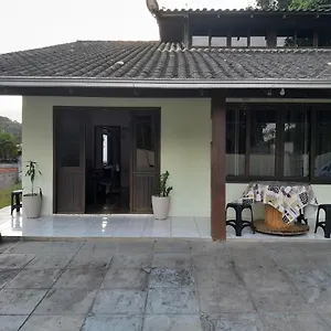  Quarto em Acomodações Particulares Floresta